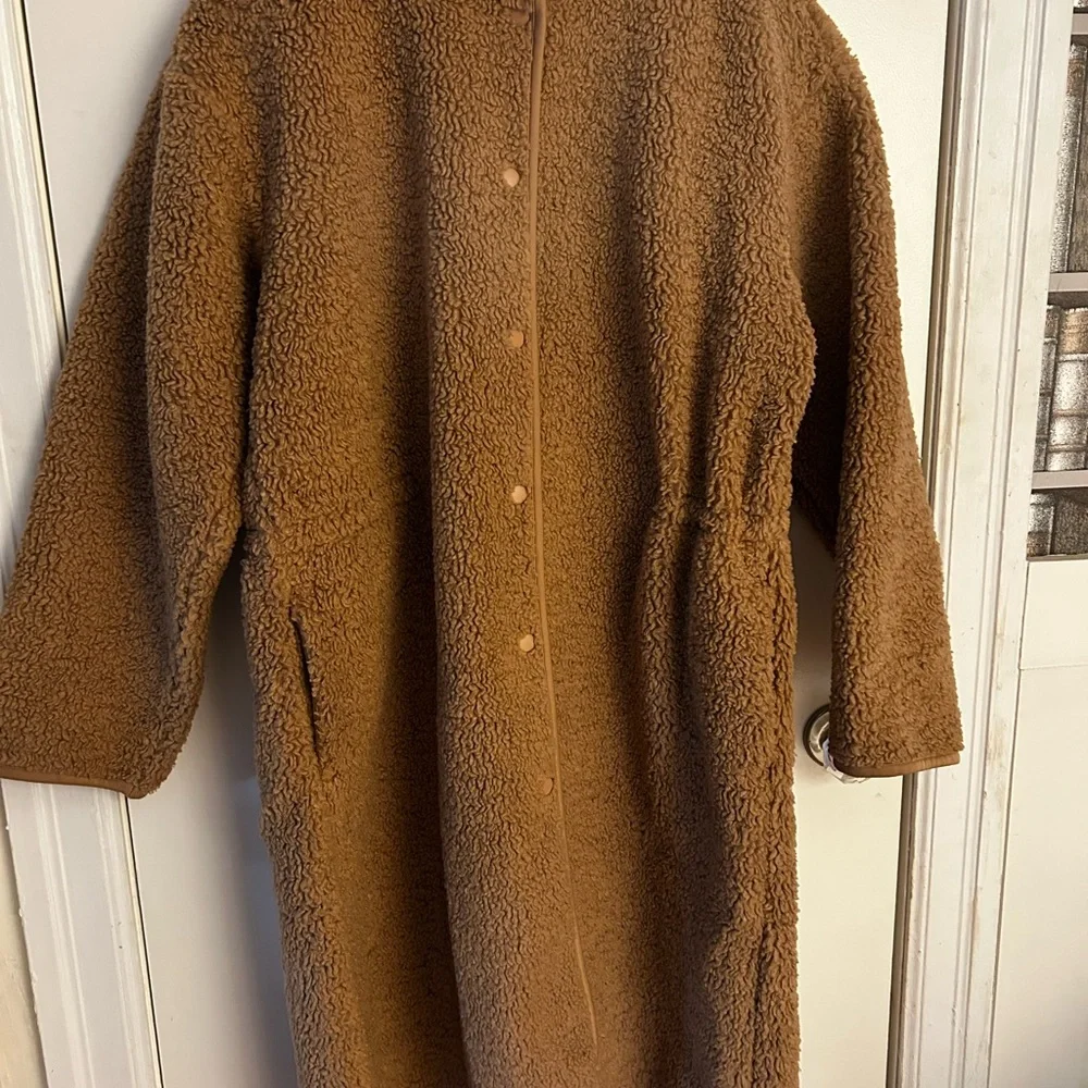 Uniqlo Tan Teddy Jacket - Picture 7 of 7
